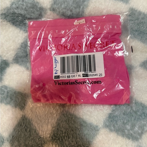 Victoria's Secret Bright Pink Underwear - Picture 1 of 1